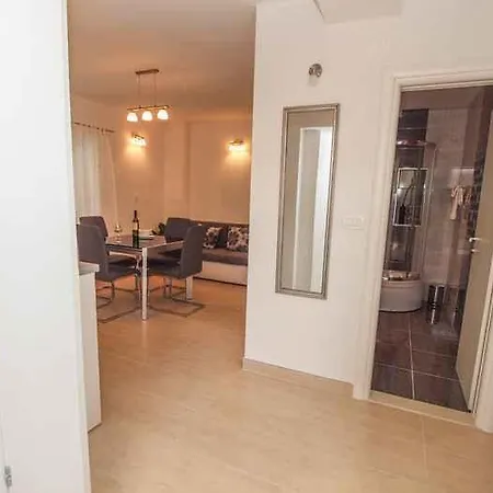 Karlo * 马卡尔斯卡