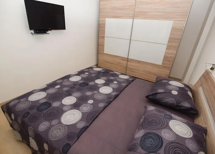 Διαμέρισμα Karlo *